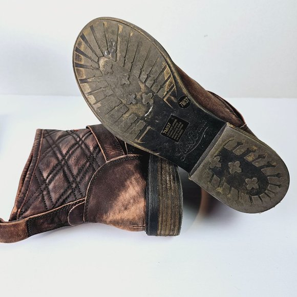 LUCKY BRAND Nordic Quilted Distressed Leather Boots Booties - Size 7M - Picture 9 of 10